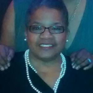 Meet your Posher, Iris